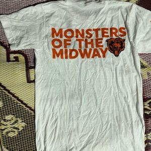NWOT Chicago bears tshirt